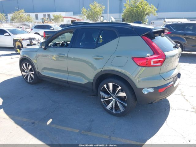 2021 VOLVO XC40 RECHARGE PURE ELECTRIC YV4ED3UR5M2583564 Photo 2