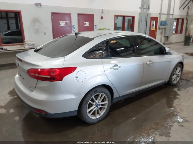 Ford 2.0l gdi 2017 1FADP3F23HL314300 Image 4
