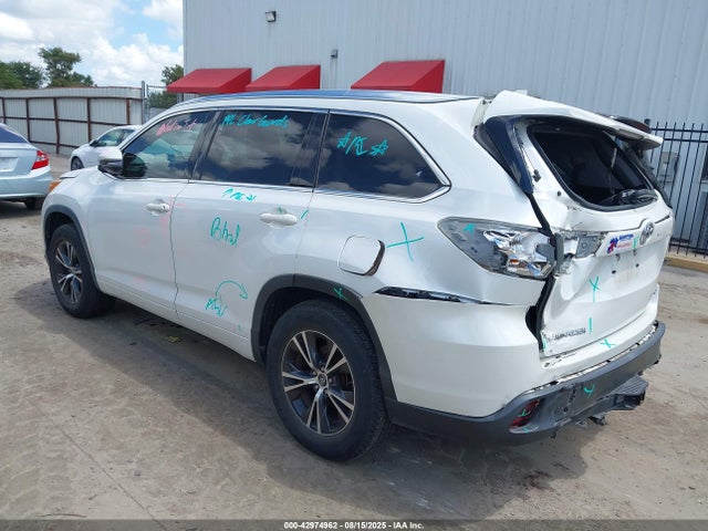 5TDKKRFH3GS149871 Toyota 2gr-fe