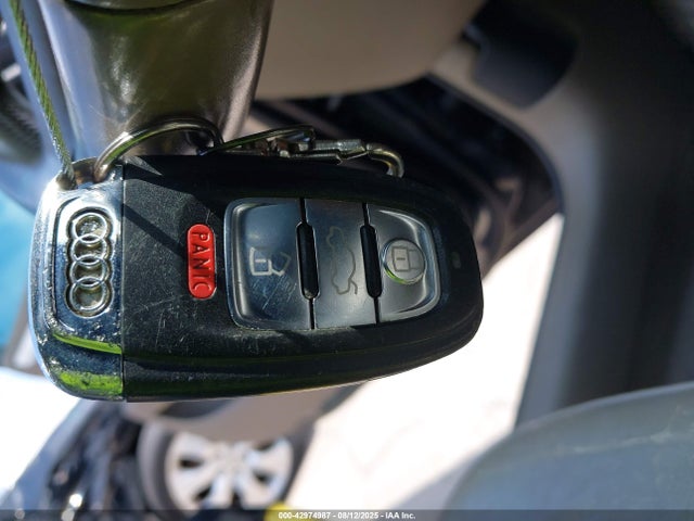 2011 AUDI A4 WAUAFAFL1BN021789 Photo 10
