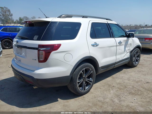 1FM5K8GT1EGB01900 Ford 2014