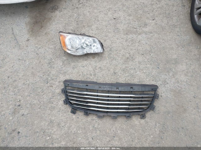 2C4RC1BG1GR232072 Chrysler Town and Country