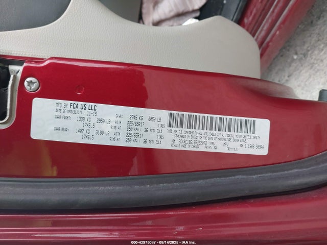 2C4RC1BG1GR232072 Chrysler Town and Country