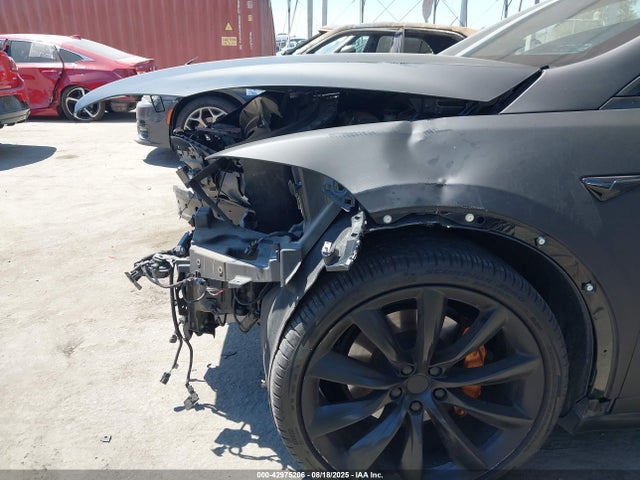 2019 TESLA MODEL X 5YJXCAE26KF155789 Photo 5