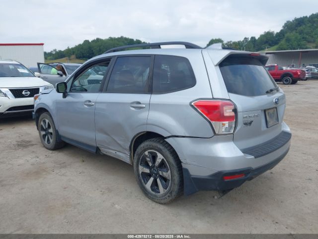 2018 SUBARU FORESTER JF2SJAECXJG431261 Photo 2
