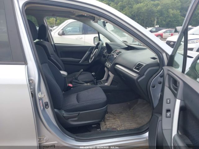 2018 SUBARU FORESTER JF2SJAECXJG431261 Photo 4