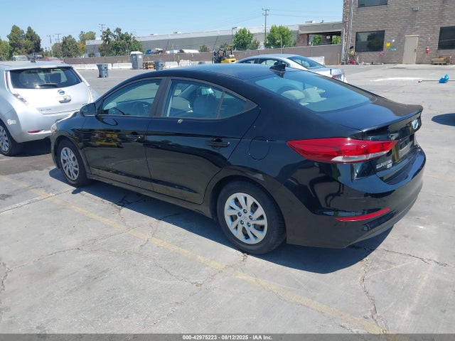 KMHD74LF4HU164517 Hyundai Elantra