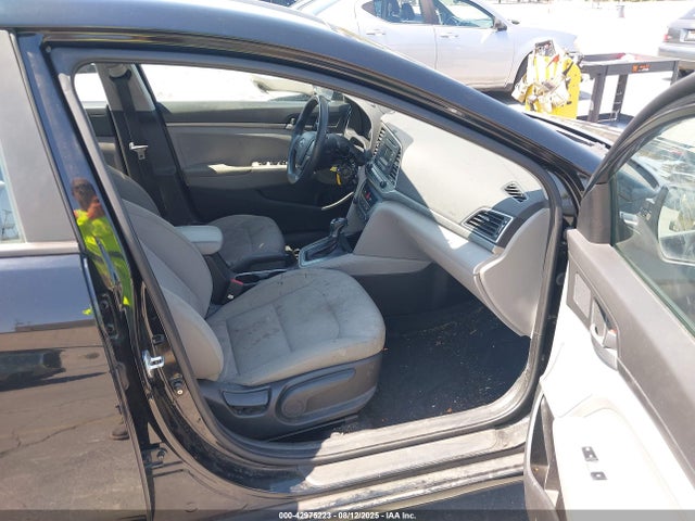 KMHD74LF4HU164517 Hyundai Elantra