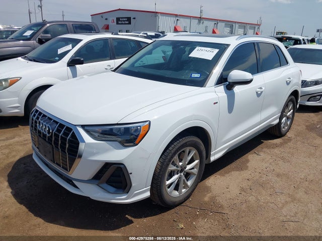 2021 AUDI Q3 WA1DECF35M1050229 Photo 1