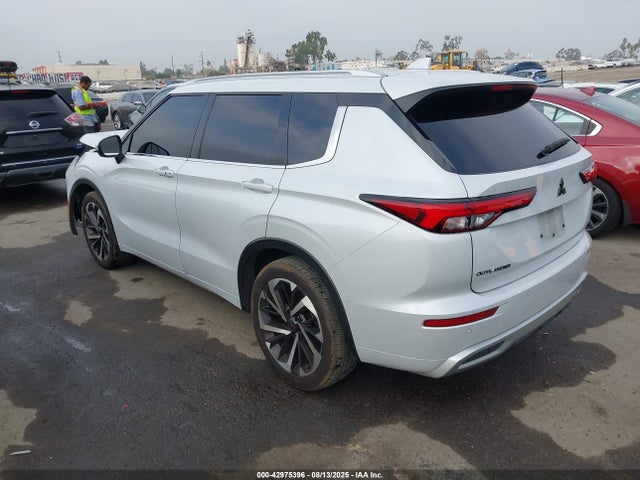 2022 MITSUBISHI OUTLANDER JA4J3VA83NZ071364 Photo 2