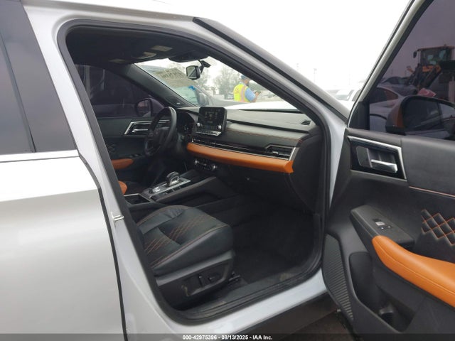 2022 MITSUBISHI OUTLANDER JA4J3VA83NZ071364 Photo 4