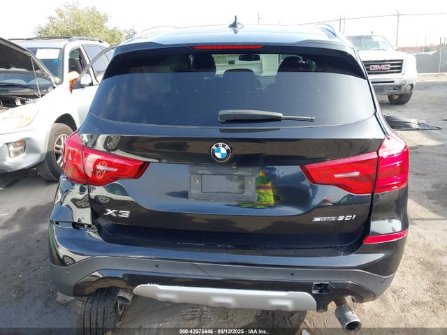 5UXTR7C55KLR52995 BMW X3