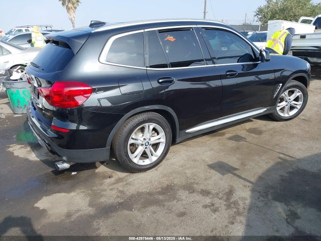 5UXTR7C55KLR52995 BMW X3