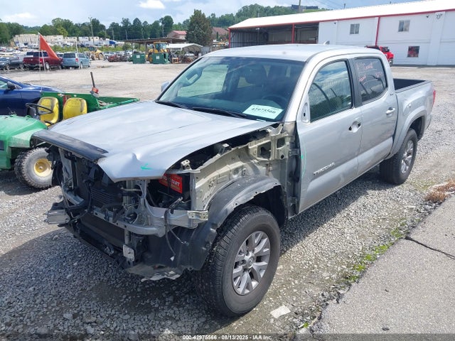 5TFCZ5AN8HX083299 Toyota 2gr-fks
