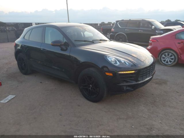 2018 PORSCHE MACAN WP1AA2A55JLB18910 Photo 0