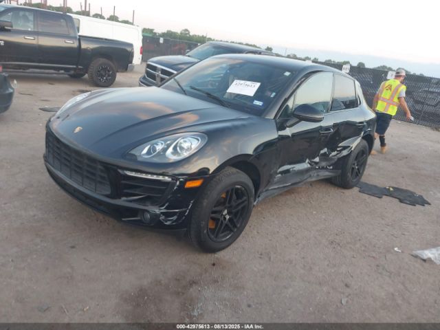 2018 PORSCHE MACAN WP1AA2A55JLB18910 Photo 1