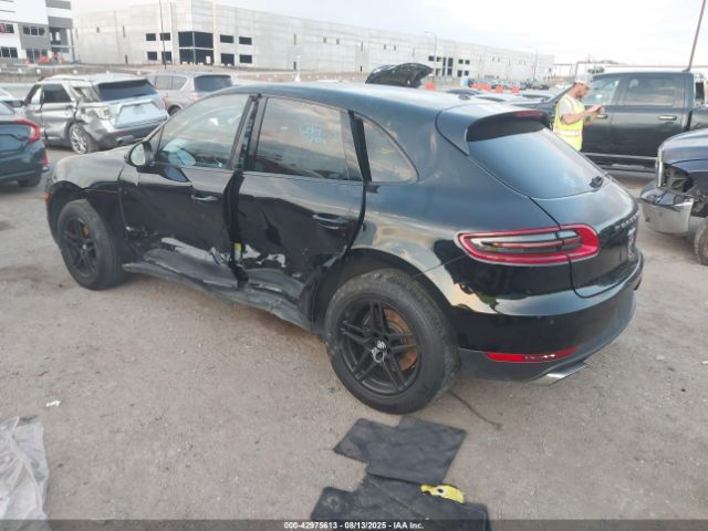 2018 PORSCHE MACAN WP1AA2A55JLB18910 Photo 2