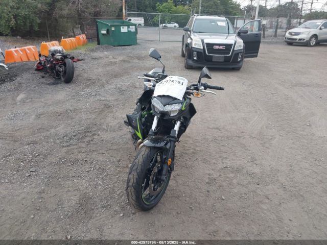 2022 KAWASAKI ER650 ML5EREL11NDA48083 Photo 4