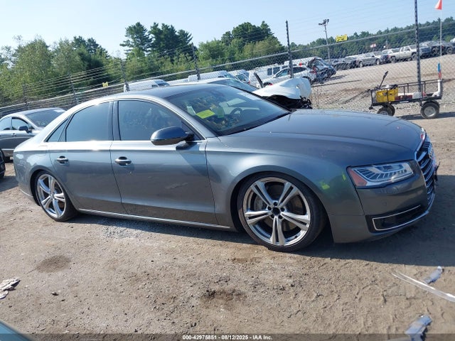 WAUJGAFD0FN006762 Audi A8