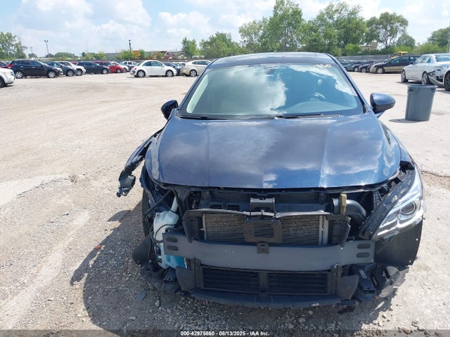 1G4ZP5SS9HU162630 Buick lgx -di: direct injection - vvt: variable valve timing - alum - gen 2