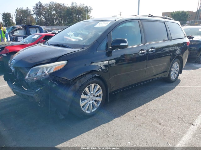 Toyota 2gr-fks 2017 5TDDZ3DC4HS161229 Image 2