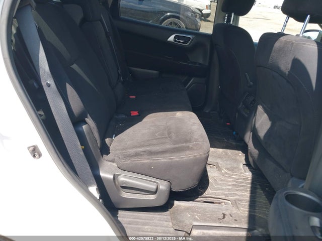 Nissan 2014 2014 5N1AR2MMXEC649583 Image 8