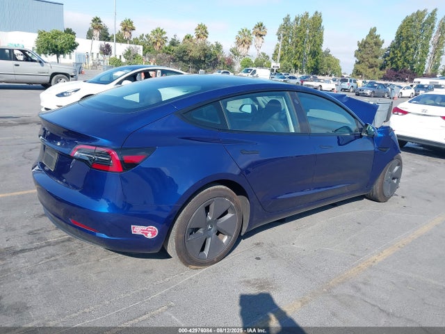 2023 TESLA MODEL 3 5YJ3E1EA2PF603629 Photo 3