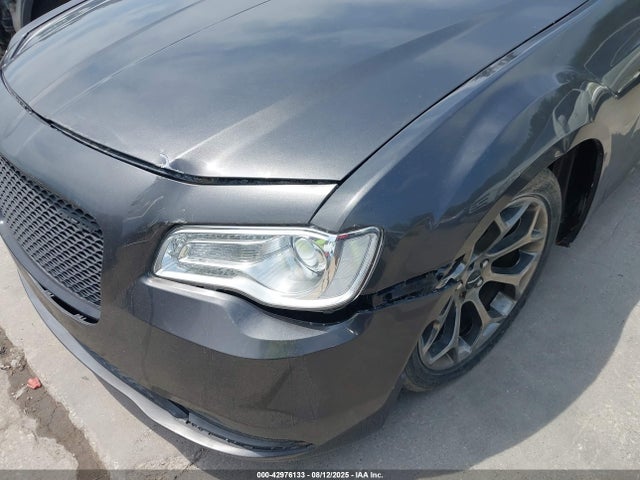 Chrysler 300 2018 2C3CCABG2JH321477 Image 6