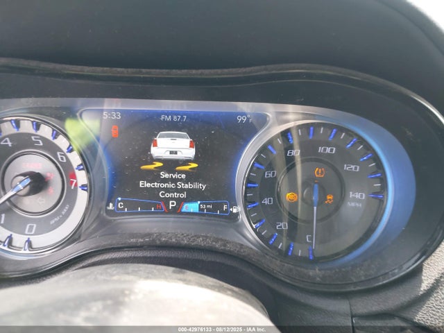 Chrysler 300 2018 2C3CCABG2JH321477 Image 7