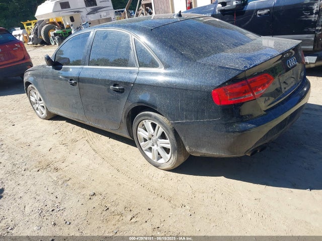 2011 AUDI A4 WAUBFAFL6BN054808 Photo 2