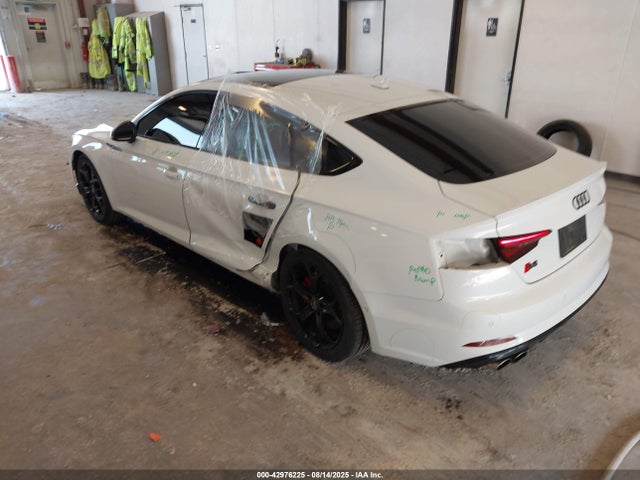 2019 AUDI S5 WAUC4CF59KA095657 Photo 2