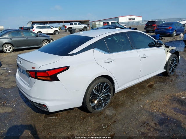 1N4BL4CV6RN389893 Nissan Altima