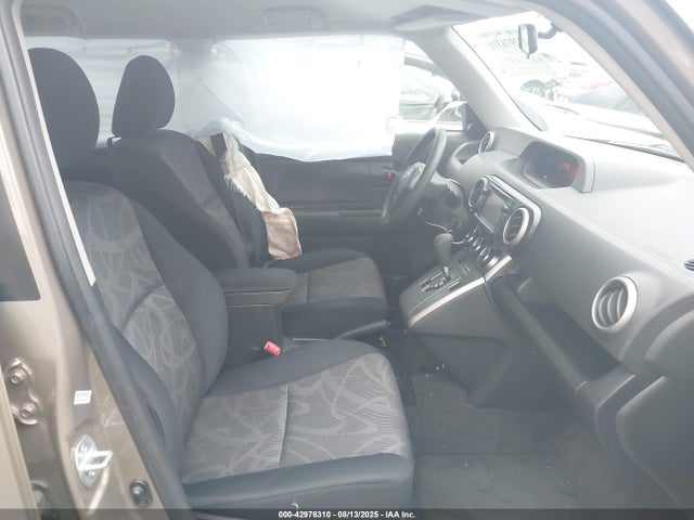 Scion 2az-fe 2014 JTLZE4FE4EJ061795 Image 5
