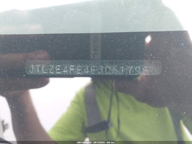 Scion 2az-fe 2014 JTLZE4FE4EJ061795 Image 9