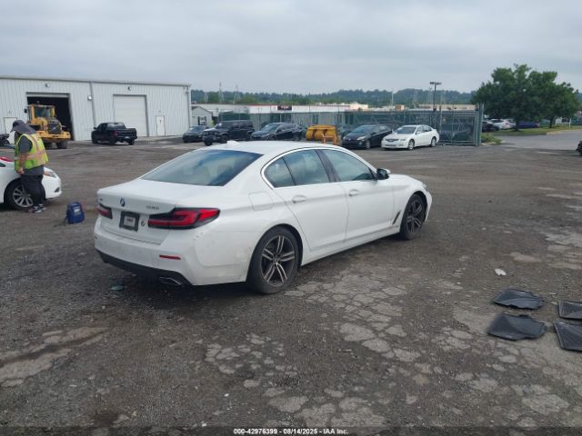 2021 BMW 530I WBA13BJ02MWW96611 Photo 3