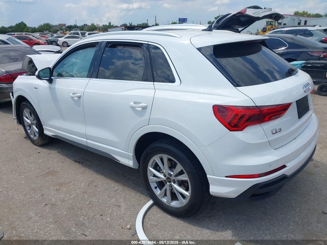 2023 AUDI Q3 WA1DECF39P1113207 Photo 2
