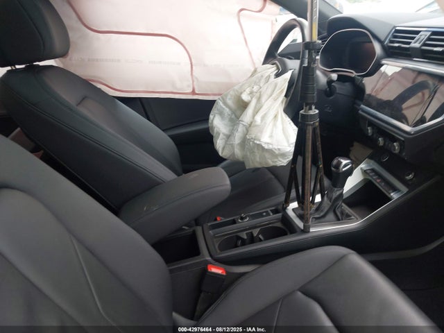 2023 AUDI Q3 WA1DECF39P1113207 Photo 4