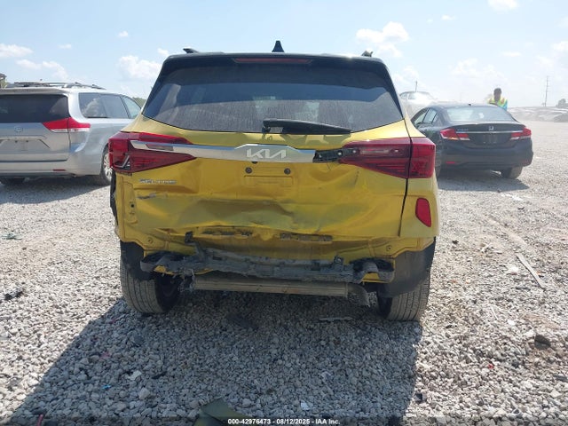 42976473 :رقم المزاد ، KNDEUCAA4N7310265 vin ، 2022 Kia Seltos S مزاد بيع