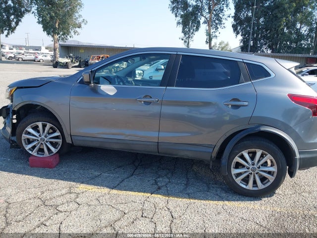 JN1BJ1CPXKW235559 Nissan 2019