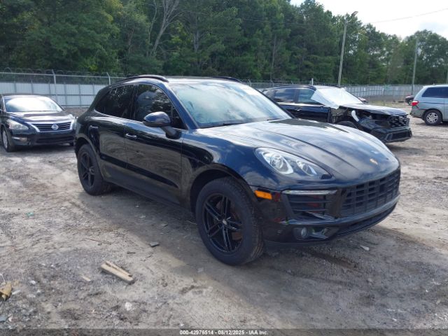 2018 PORSCHE MACAN WP1AA2A56JLB07818 Photo 0