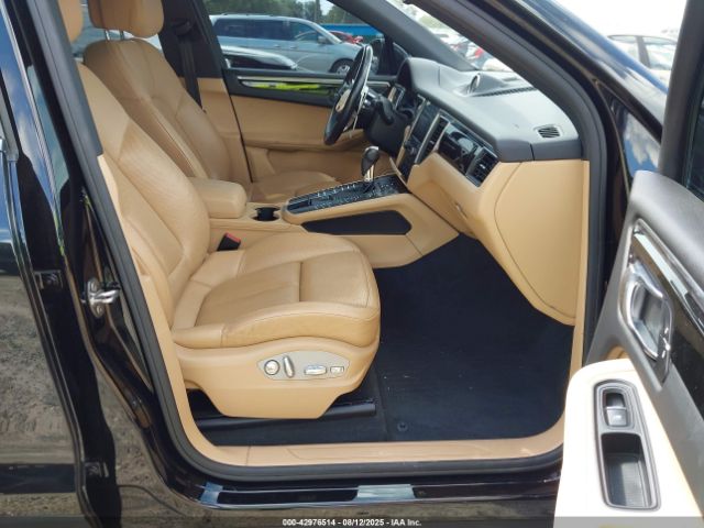 2018 PORSCHE MACAN WP1AA2A56JLB07818 Photo 4