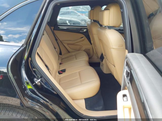 2018 PORSCHE MACAN WP1AA2A56JLB07818 Photo 7
