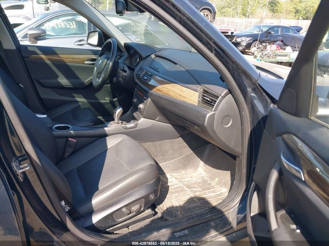 WBAVL1C52EVY12627 BMW X1