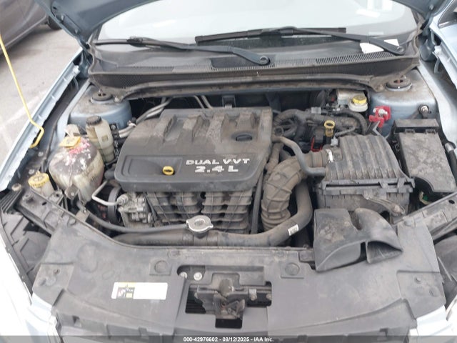 1C3CCBAB0EN210273 Chrysler 2014