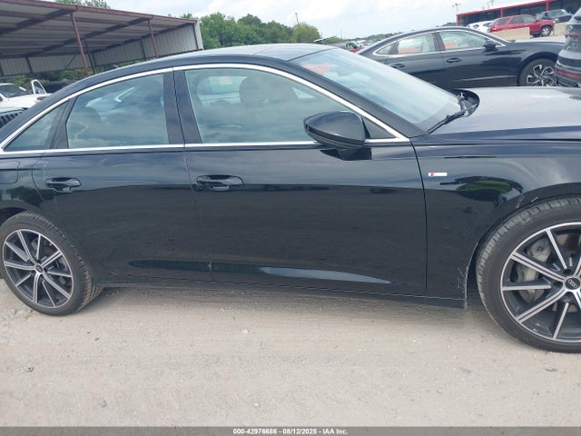 Audi 55 tfsi 2024 WAUL2BF29RN063929 Image 13