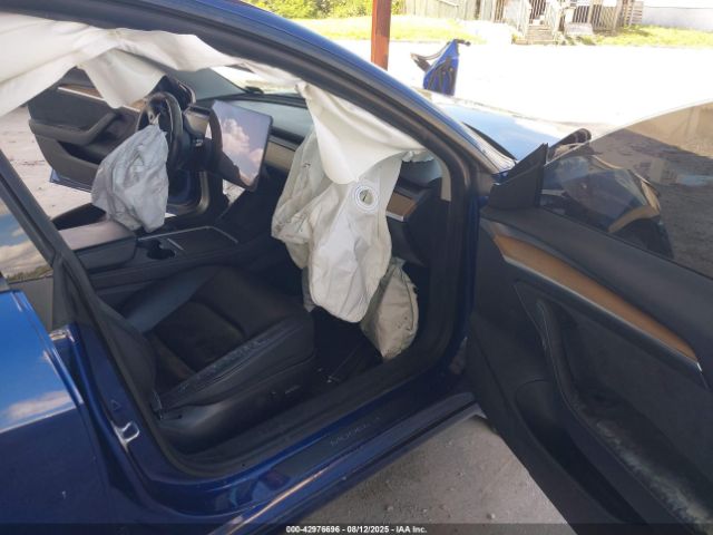 2021 TESLA MODEL 3 5YJ3E1EB1MF979811 Photo 4