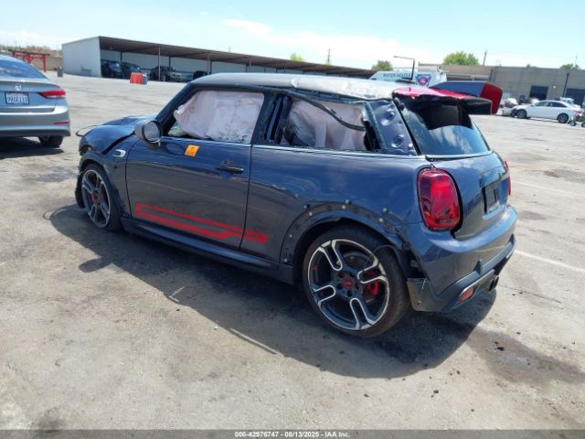 2021 MINI JOHN COOPER WORKS GP WMWXX9C02M2N19780 Photo 2
