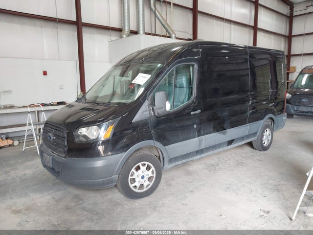 Ford 2018 2018 1FTYR2CM5JKB42191 Image 2