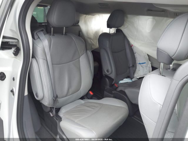 2023 TOYOTA SIENNA 5TDZSKFCXPS090327 Photo 7