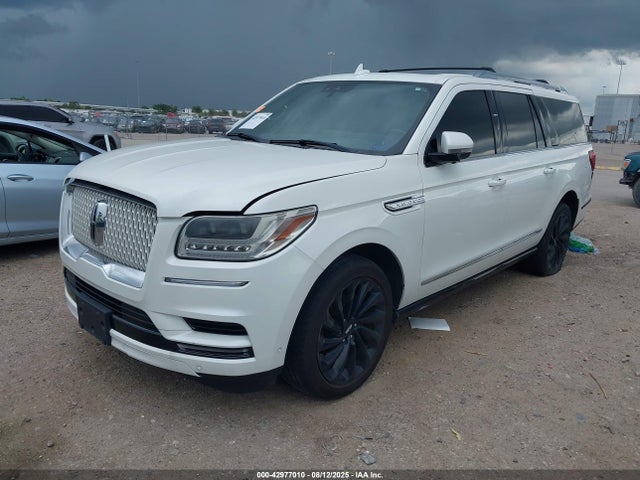 5LMJJ3LT8LEL10177 Lincoln Navigator